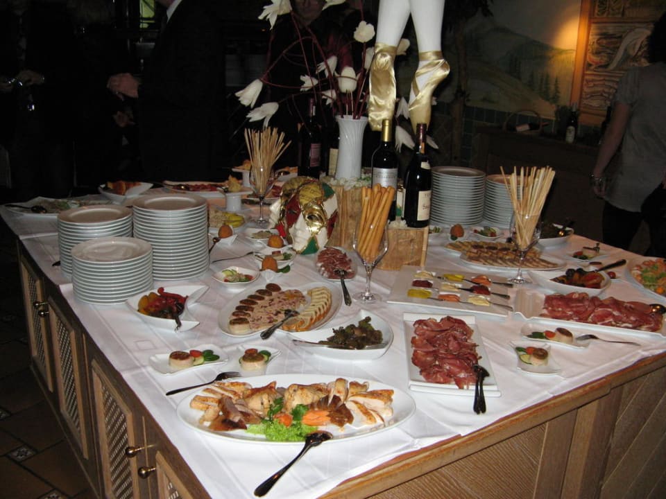 Silvesterbuffet IFA Alpenrose Hotel Kleinwalsertal