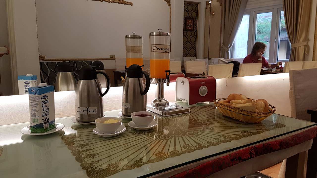 Frühstück, Gerichte aus Karte gewählt. Schmeckte Hotel Thaison Palace