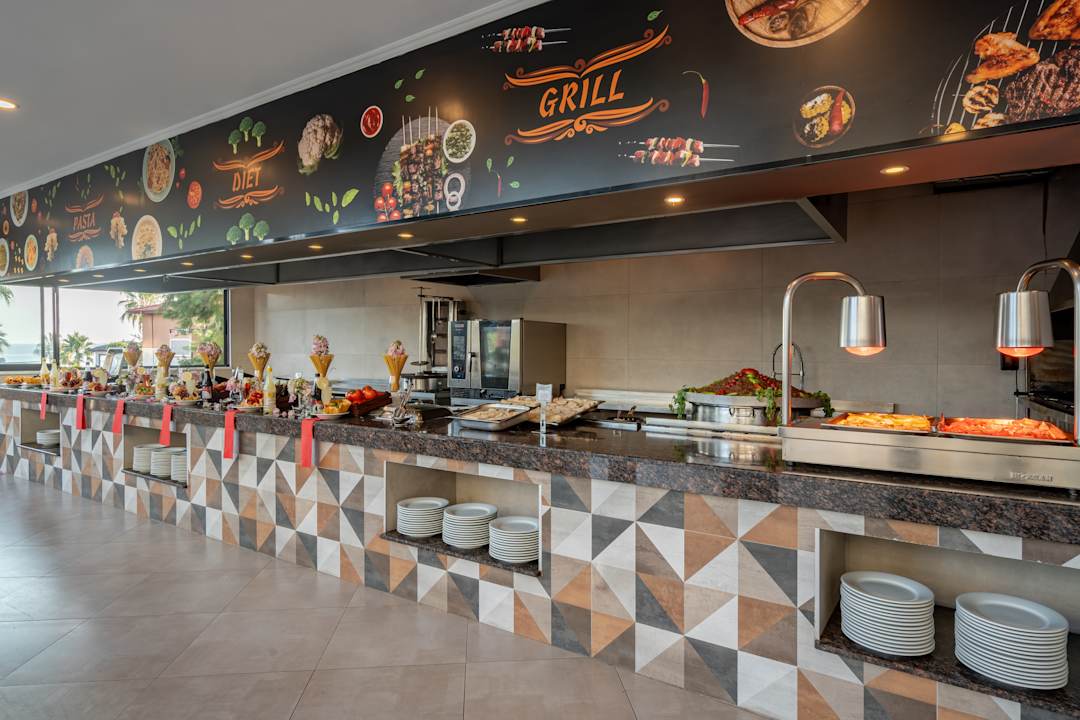 Gastro Justiniano Deluxe Resort