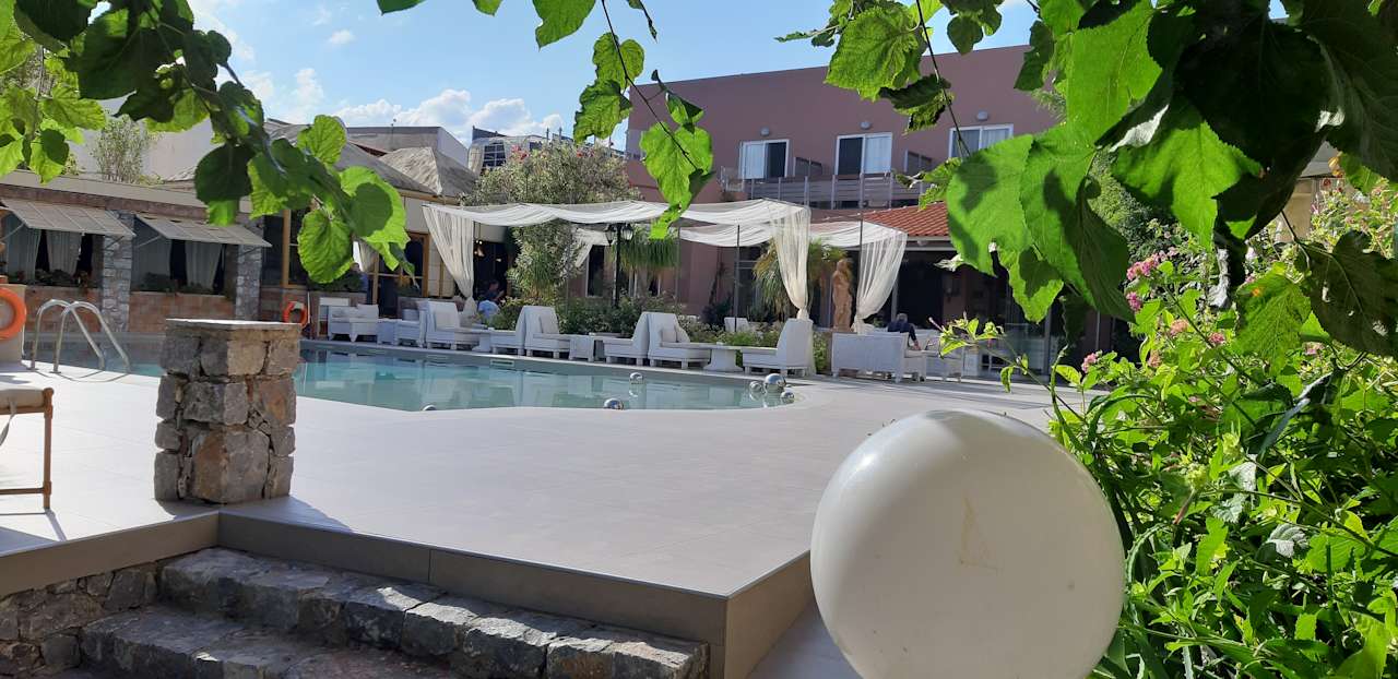 Außenansicht Orpheas Resort - Adults Only