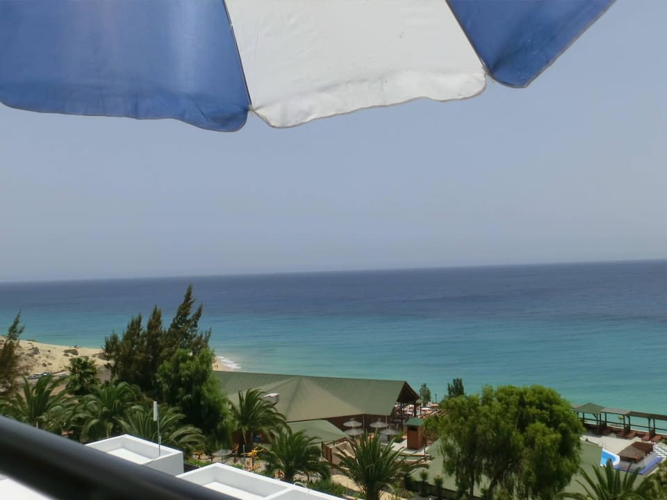 Vom Balkon Ri. Restaurant und Pool Marina Playa Suite Hotel