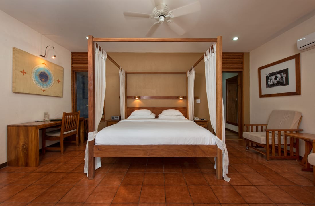 Zimmer Capitán Suizo Beachfront Boutique Hotel