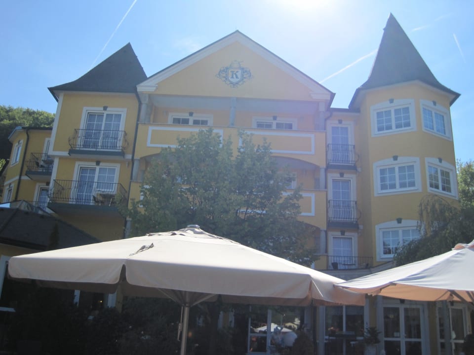 Auf der Terrasse... Schlössl Hotel Kindl