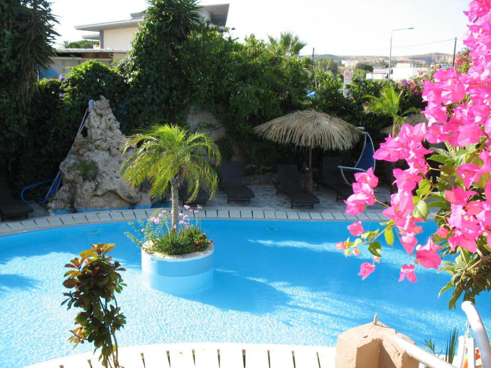 Pool Hotel Kalithea