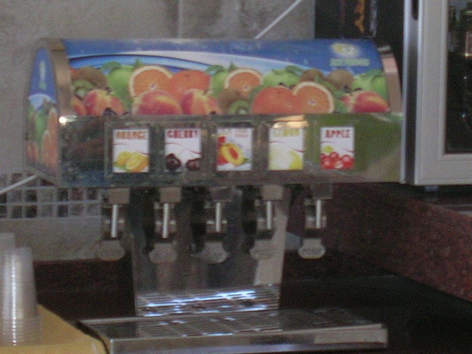 Der Saftspender Hane Family Resort