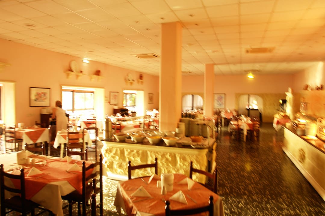 Restaurant Comino Hotel & Bungalows