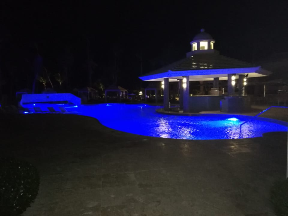 Pool JOIA Bávaro by Iberostar