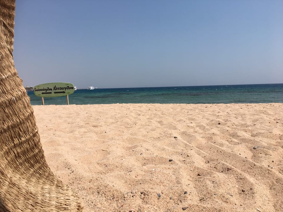 Strand Menaville Safaga