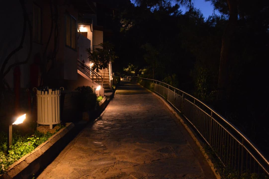 Gartenanlage Hillside Beach Club