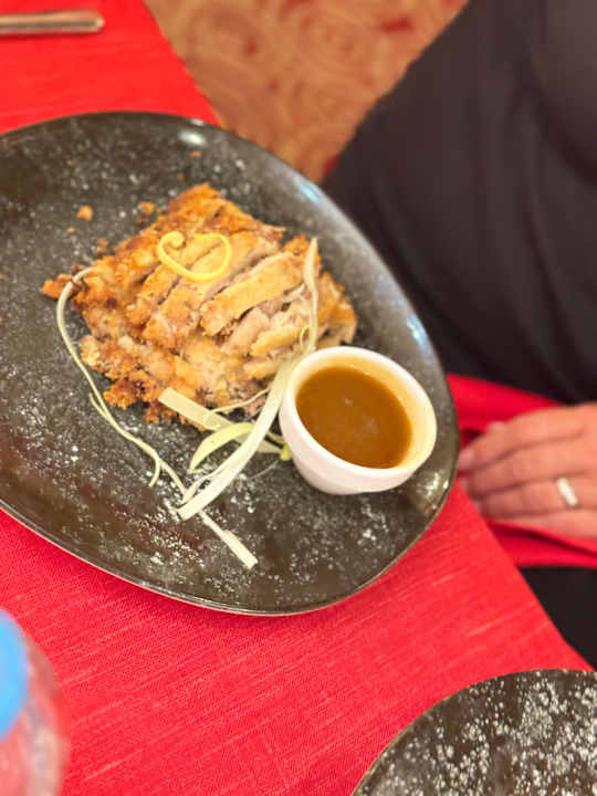 Gastro Kaisol Romance Resort