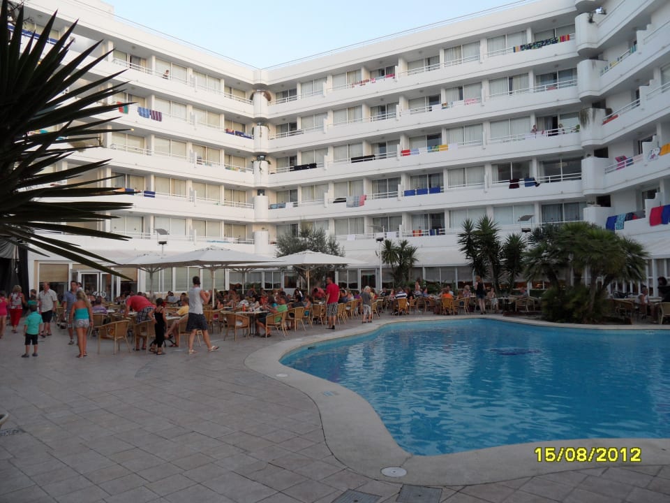  Nach dem Abendessen VIVA Eden Lago