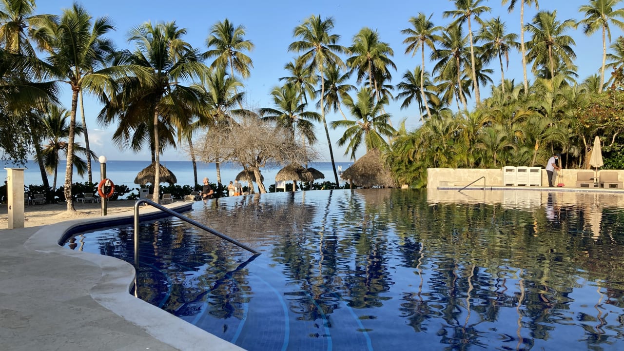 Pool Secrets La Romana Resort & Spa - Adult Only