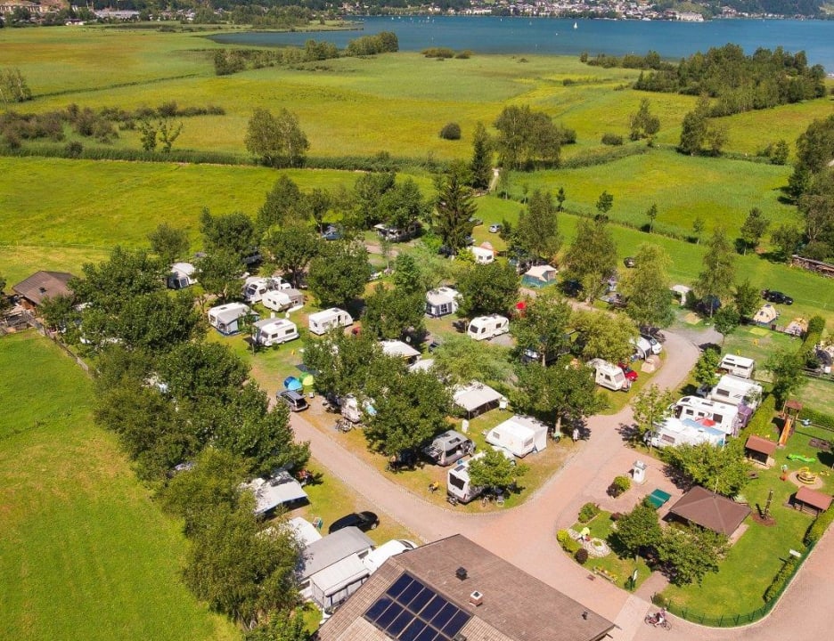 Flugaufnahme Panorama Camp Zell am See