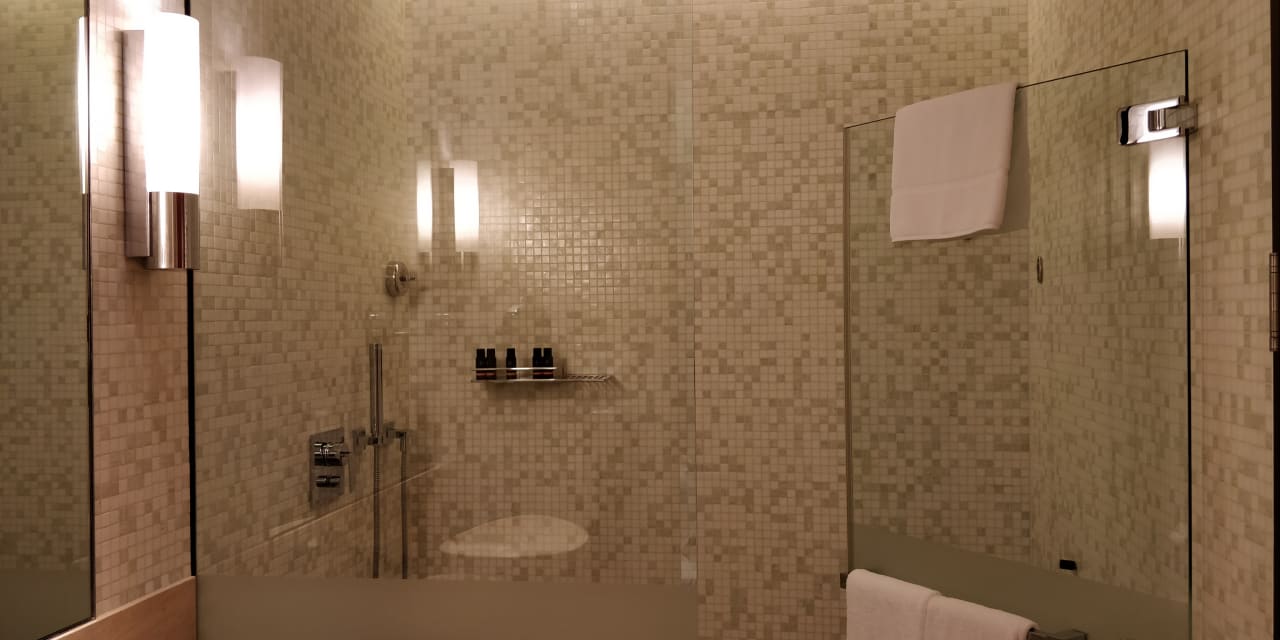 Zimmer Oryx Airport Hotel