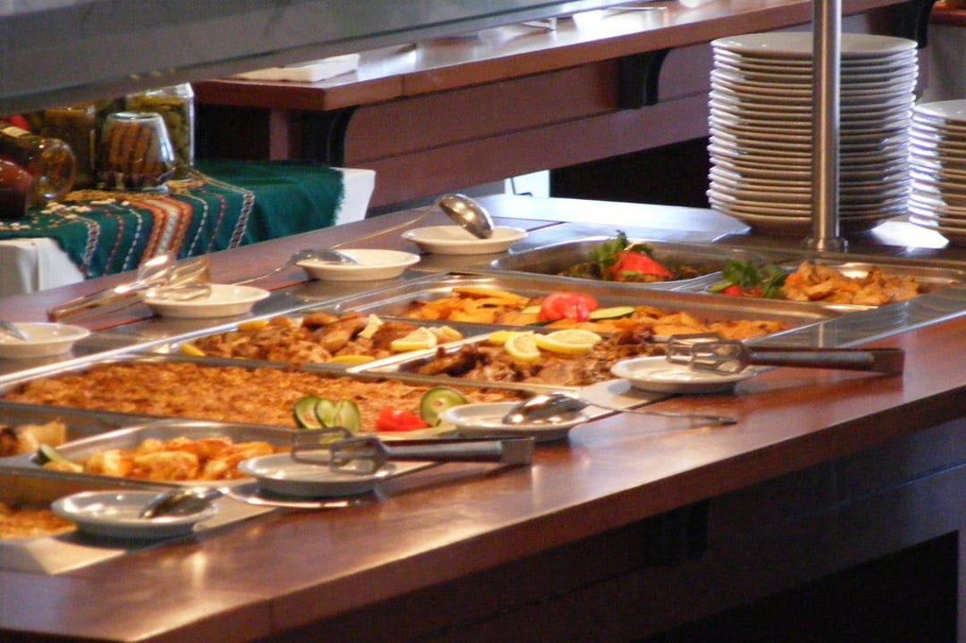 Büffet Hotel Sineva Beach