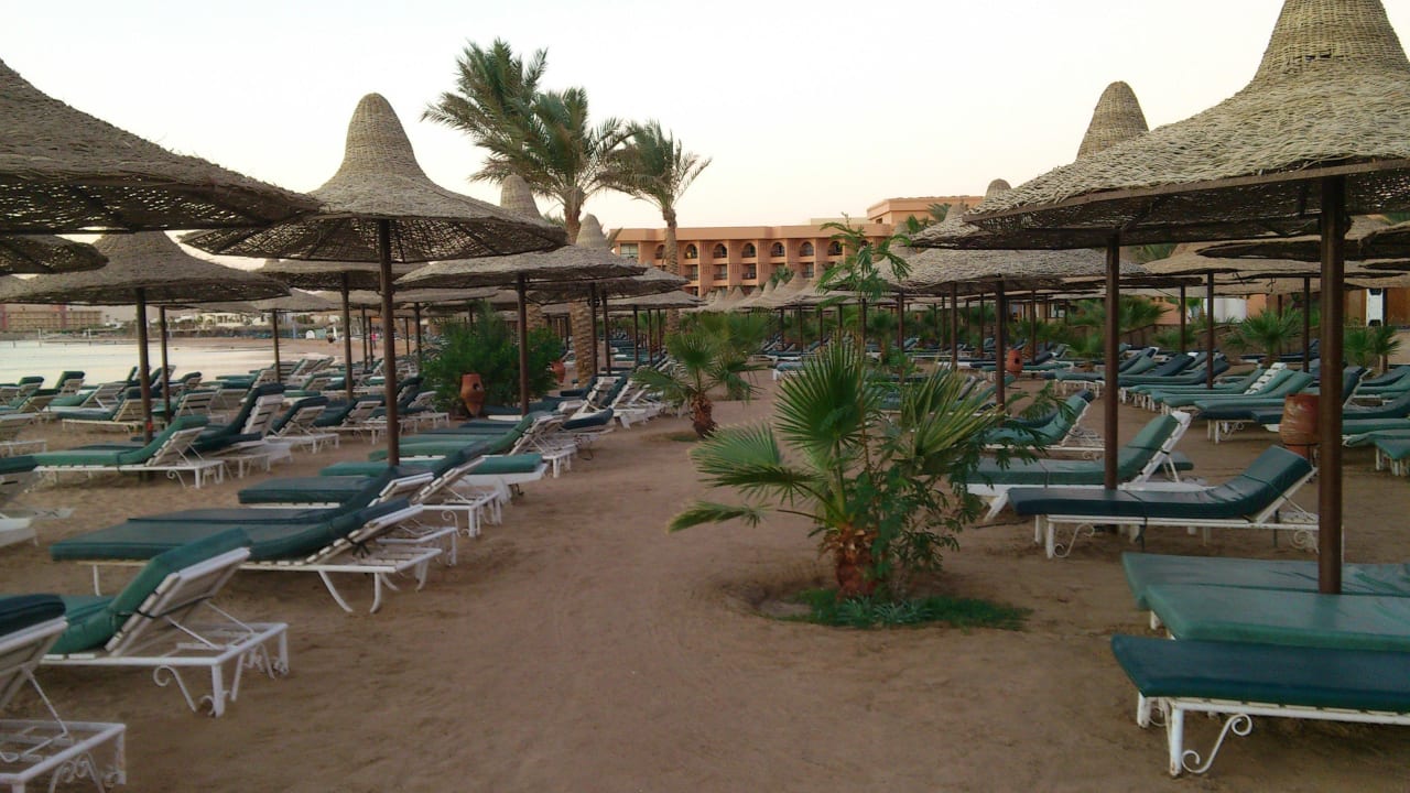 Strand morgens um 6-7 Uhr Giftun Azur Resort
