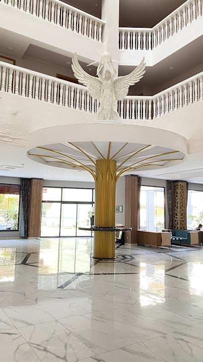 Lobby Mira Meridia Beach Hotel