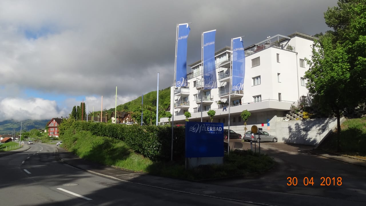 Einfahrt Seehotel Wilerbad