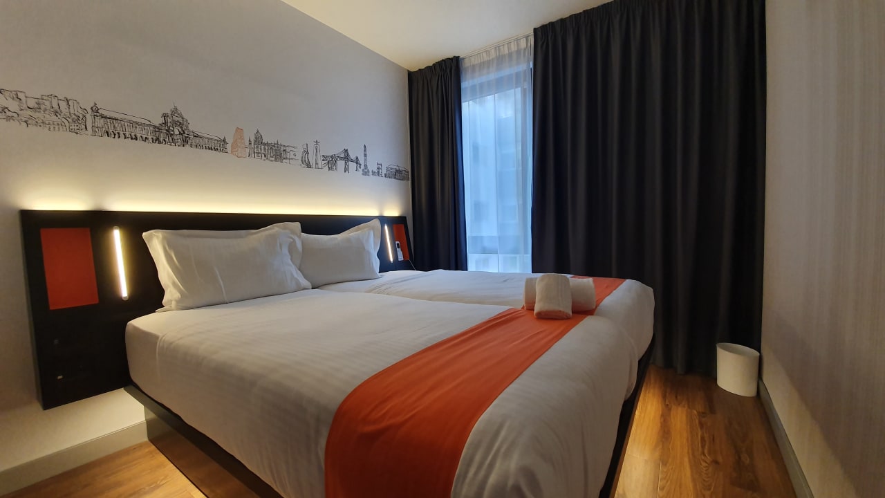 Zimmer easyHotel Lisbon
