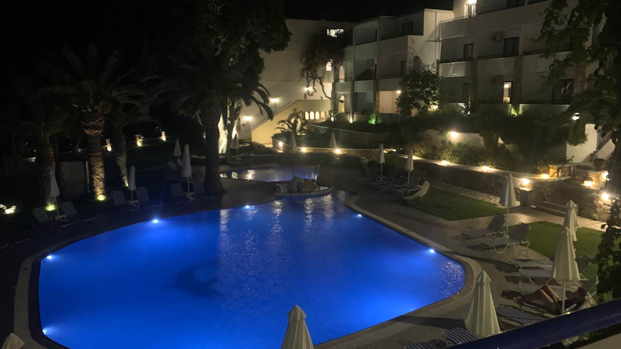 Außenansicht Ekaterini Hotel