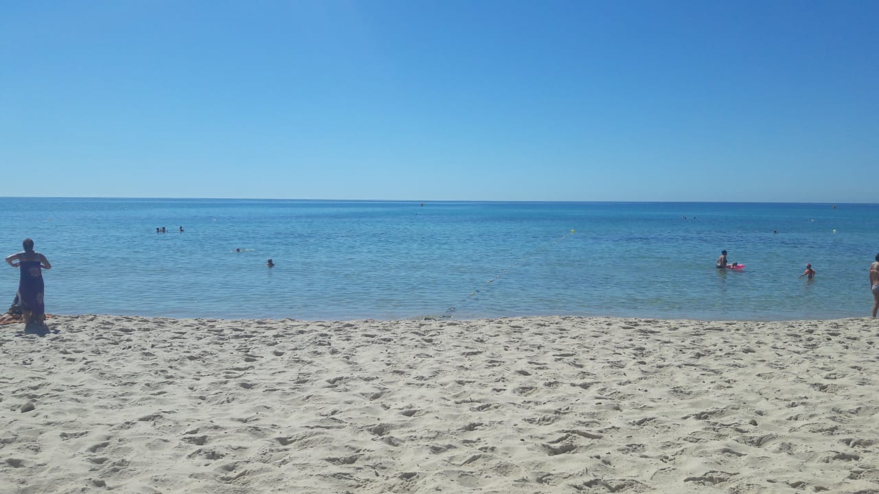 Strand Hotel Nesrine