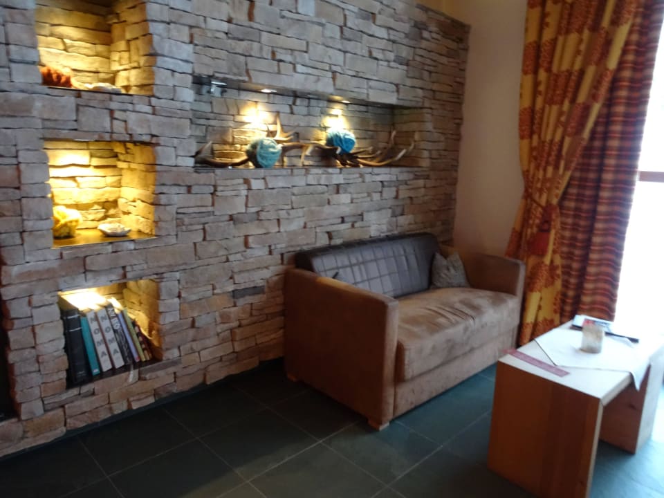 Lobby Holzhotel Forsthofalm