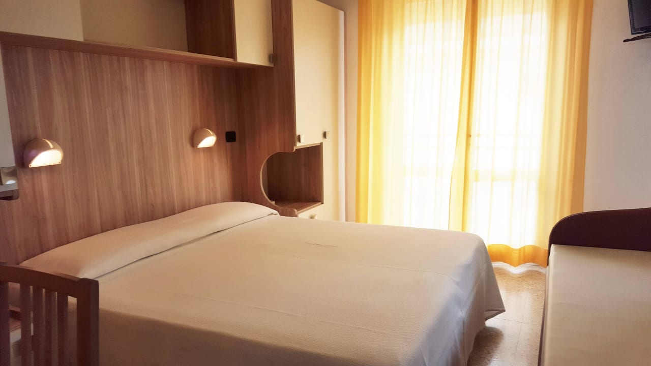 Gold Room Hotel Trocadero