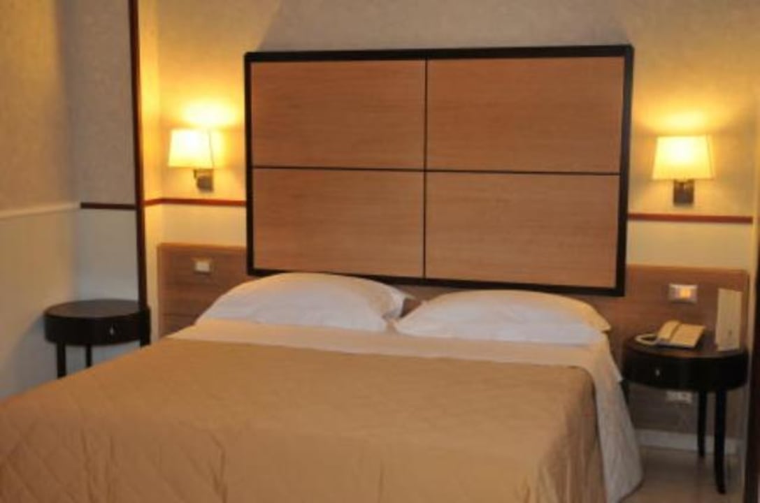 Camere Andris Hotel