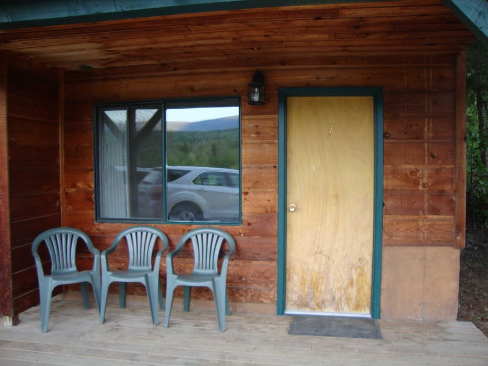 "Der erste Eindruck"... Helmcken Falls Lodge