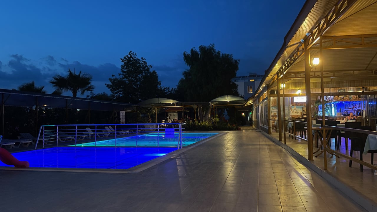 Pool Önder Yildiz Hotel