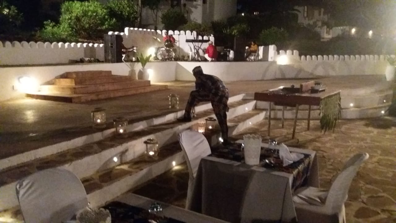 Gastro ananea Diamonds Mapenzi