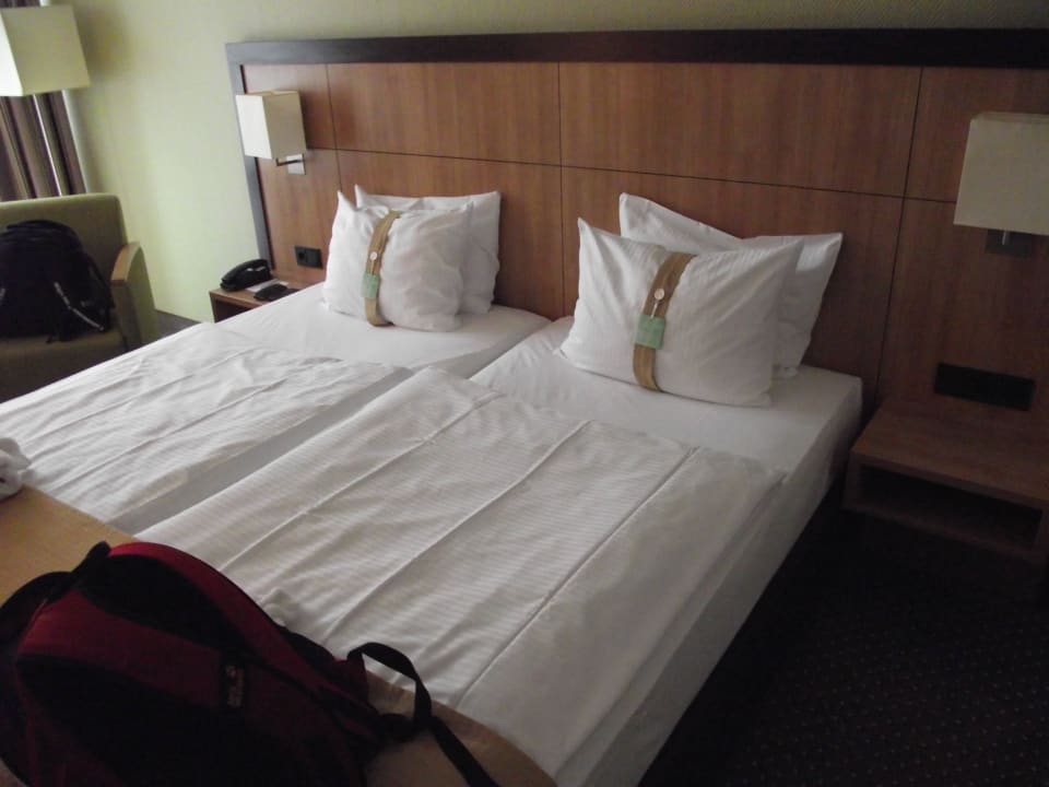 Doppelbett Leonardo Hotel Düsseldorf Airport - Ratingen