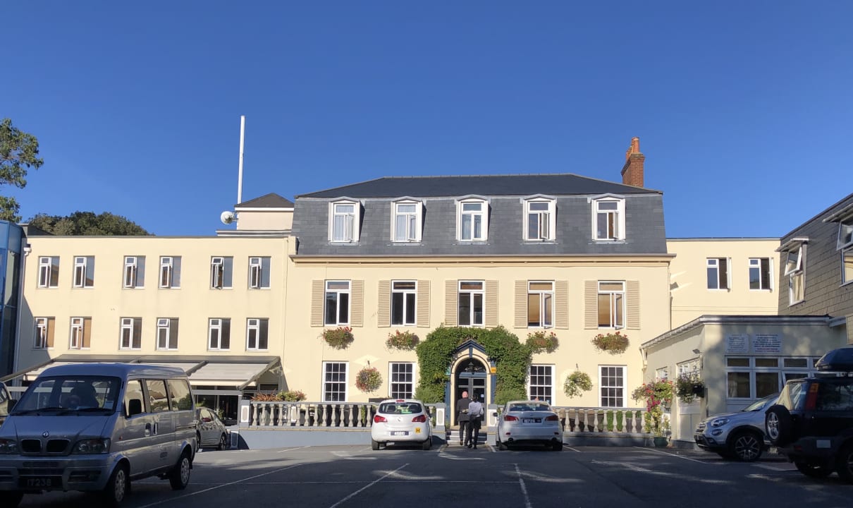 Außenansicht Hotel Les Rocquettes