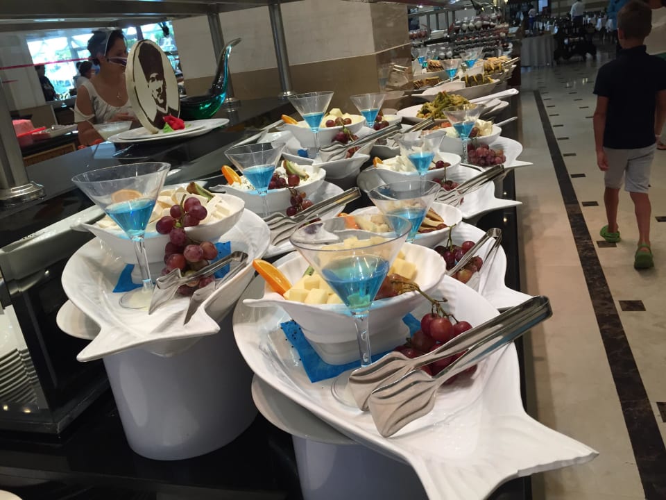 Buffet Diamond Excellence Resort & Spa