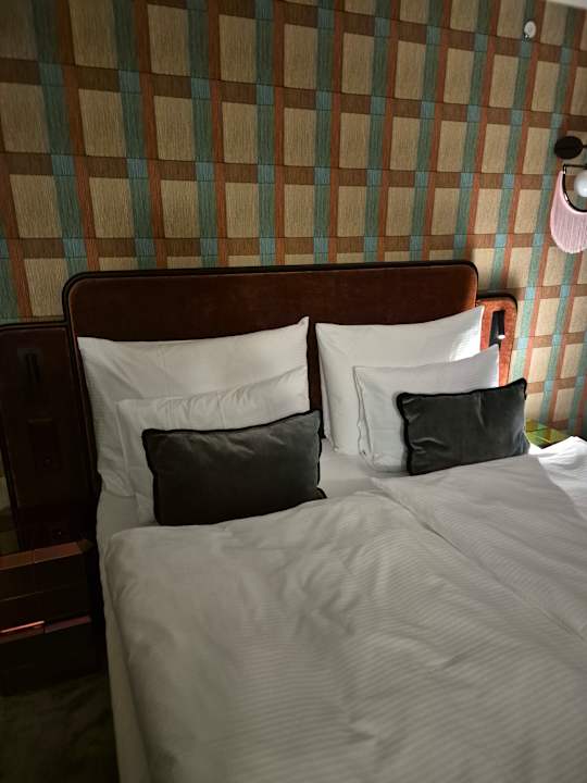 Zimmer The Home Hotel Zürich, a member of DESIGN HOTELS