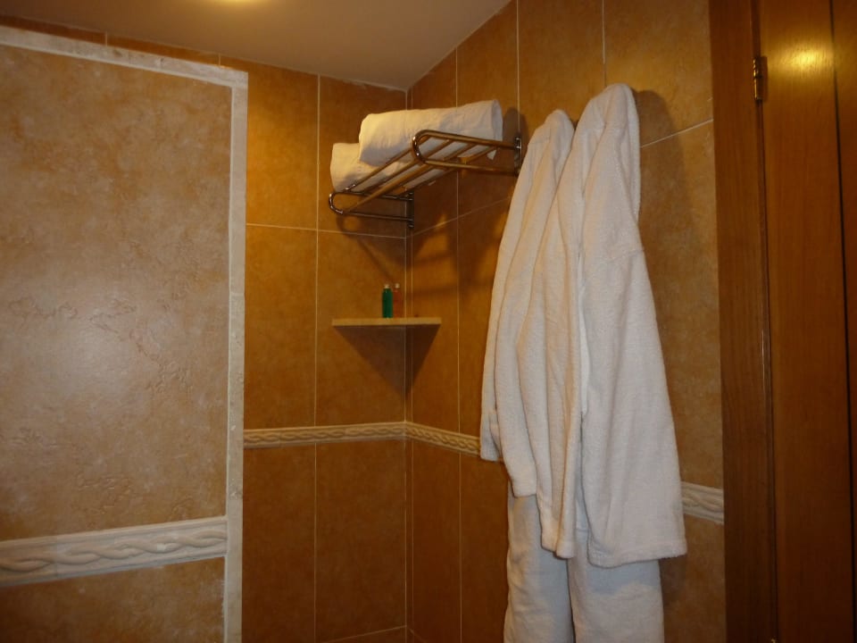 Dusche VIVA Cala Mesquida Suites & Spa 16+