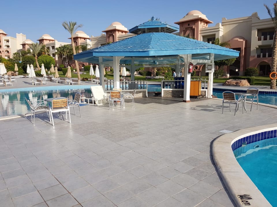 Gastro Serenity Alpha Beach