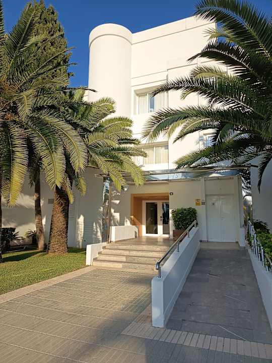 Außenansicht Iberostar Waves Playa de Muro