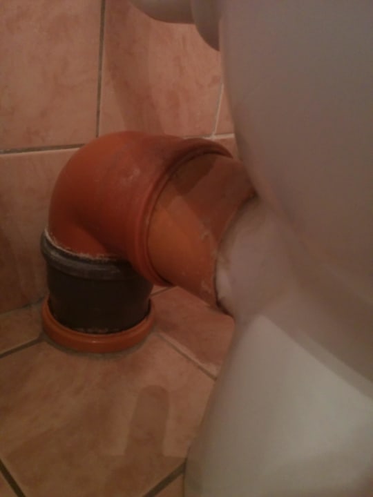 Bad ist sehr schmutzig Hotel Lipa