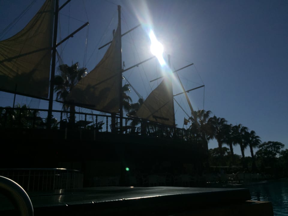 Pool Can Garden Resort