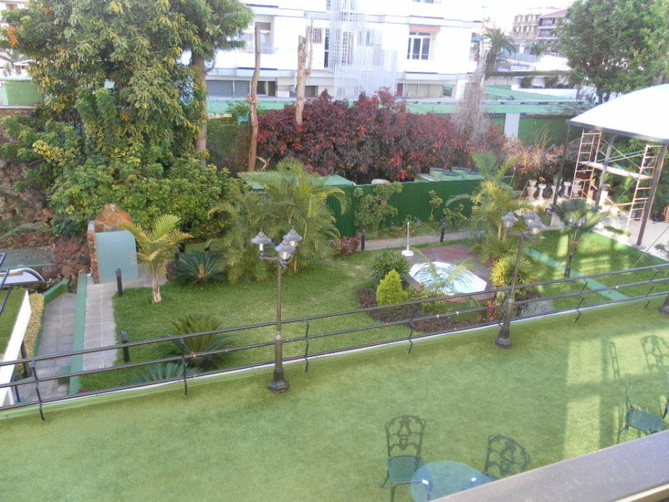 Blick zum Whirlpool Hotel ValleMar