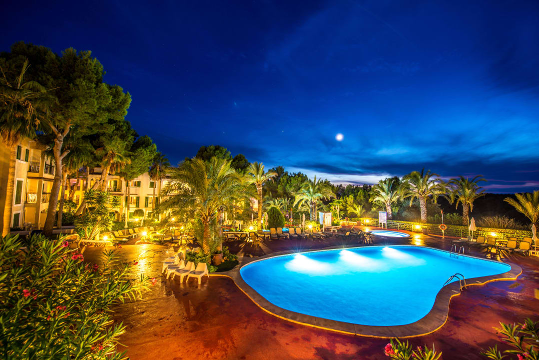 Piscina en aire libre Aparthotel Ona Cala Pi Club