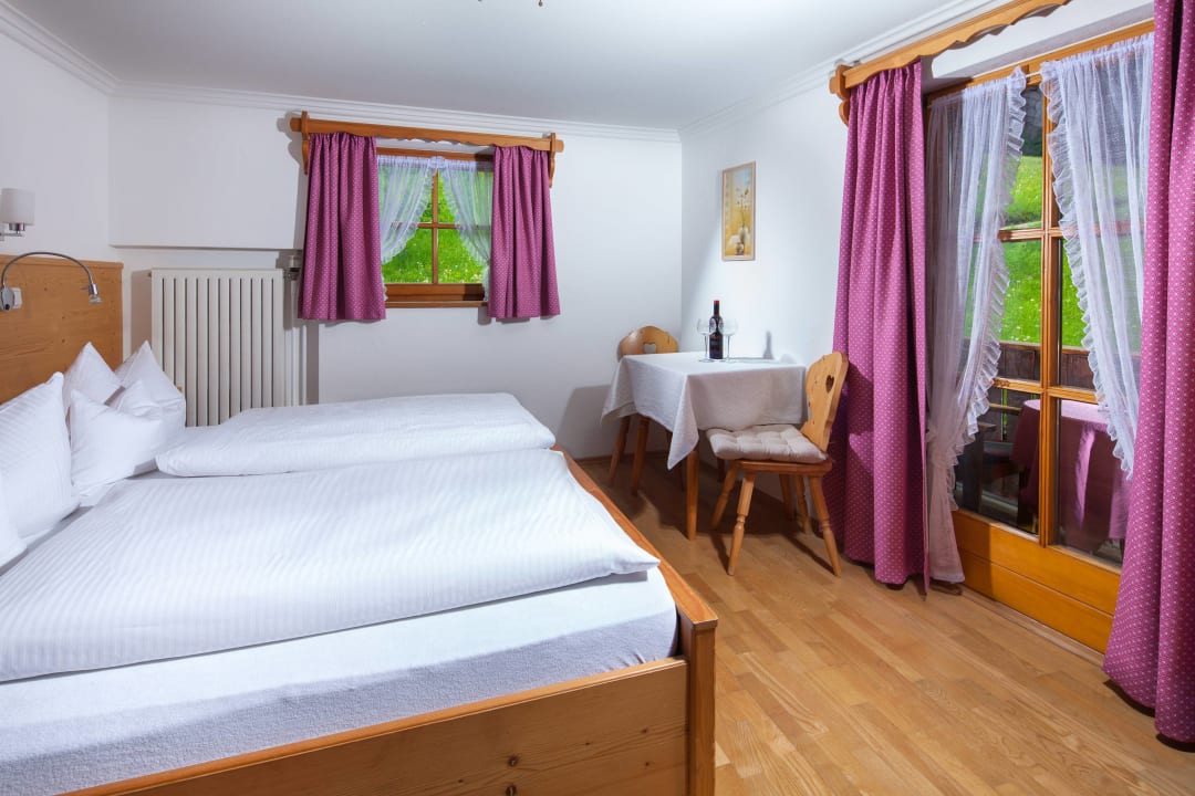 Zimmer Pension Perlerlehen