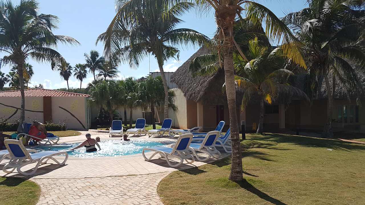 Pool Sirenis Tropical Varadero