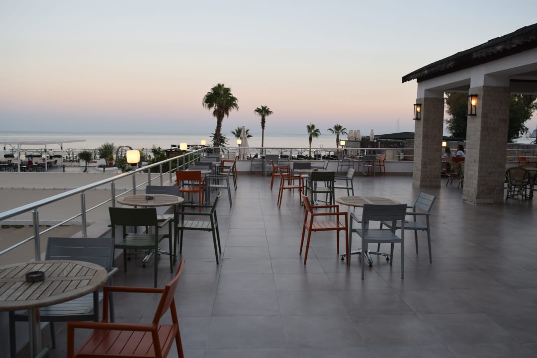 Gastro Armas Gül Beach