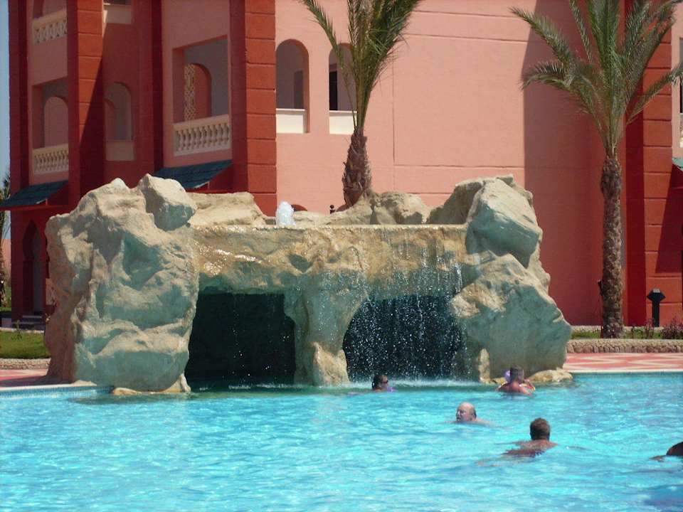 Grotte im Pool Pickalbatros Aqua Vista Resort - Hurghada