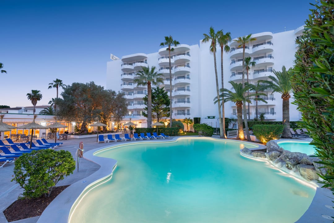 Pool Aparthotel Alcudia Beach