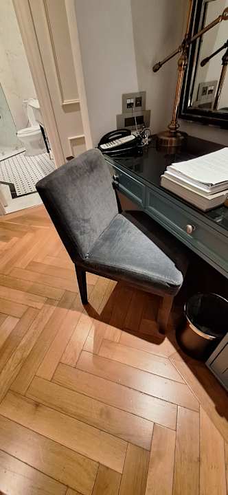 Zimmer Bach Suites Saigon, a Member of Design Hotels