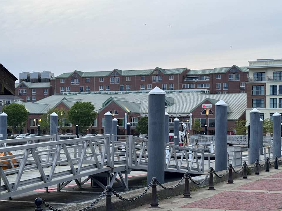 Außenansicht Newport Marriott Hotel & Spa