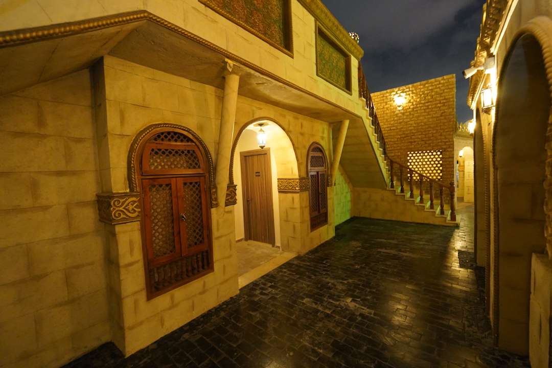 Außenansicht Pyramids Khan Hotel